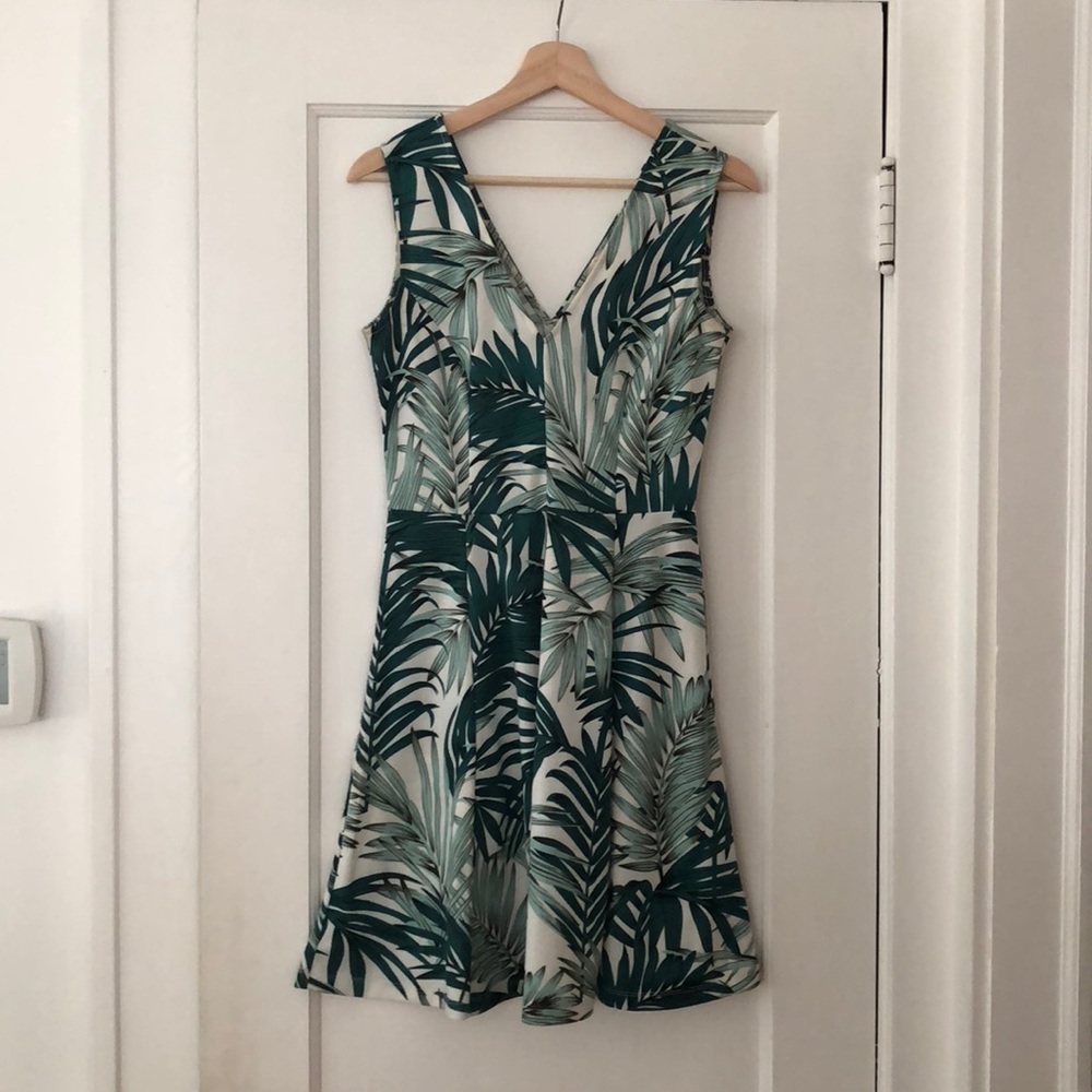 Leaf Print V-Neck Dress